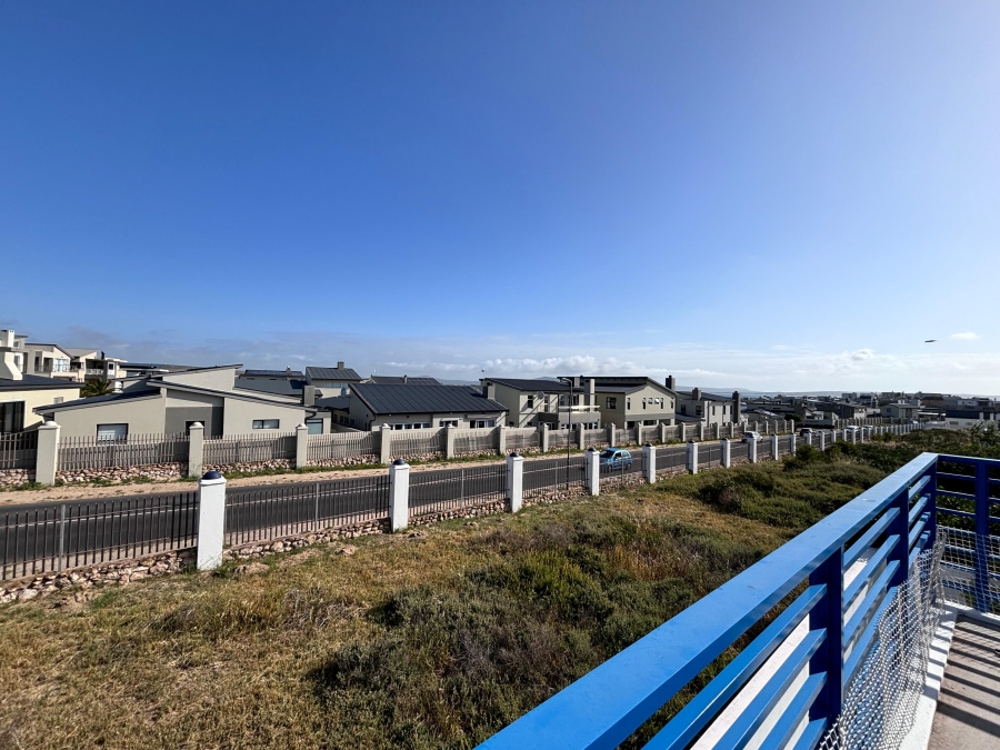 2 Bedroom Property for Sale in Blue Lagoon Western Cape